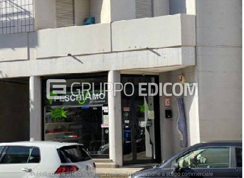 negozio in vendita a Civitavecchia