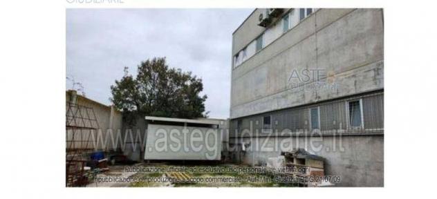 negozio in vendita a Civitavecchia