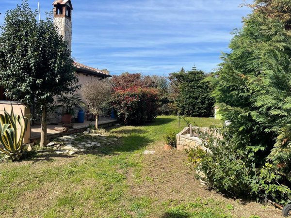 casa indipendente in vendita a Civitavecchia