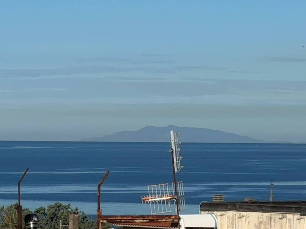 appartamento in vendita a Civitavecchia