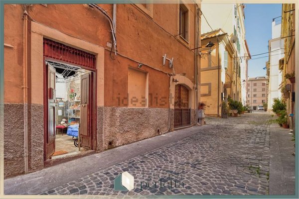 casa indipendente in vendita a Civitavecchia