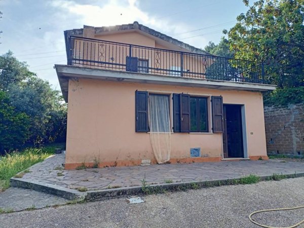 casa indipendente in vendita a Civitavecchia in zona Aurelia