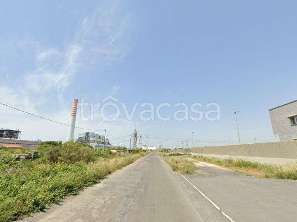 capannone in vendita a Civitavecchia