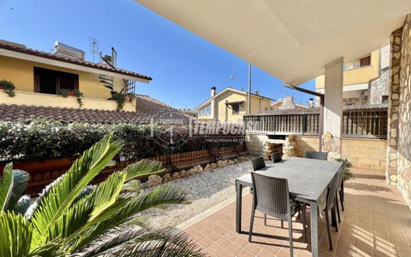 casa indipendente in vendita a Civitavecchia