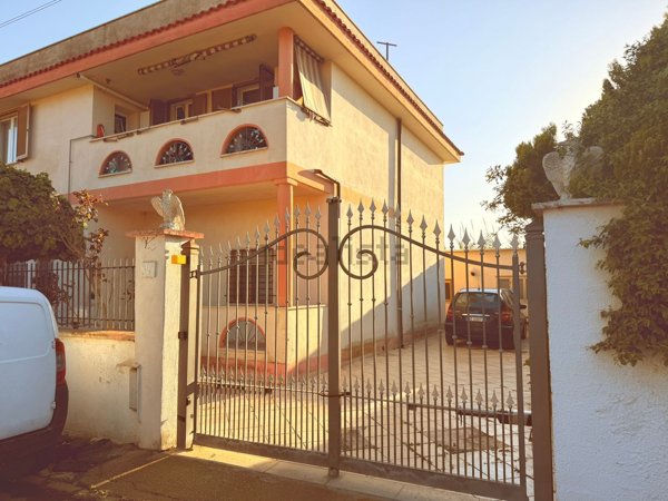 casa indipendente in vendita a Civitavecchia