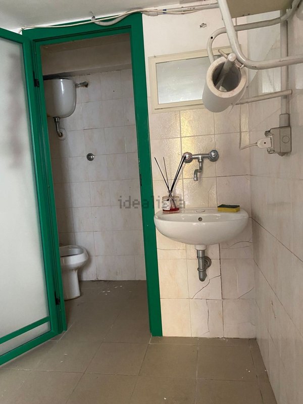 capannone in vendita a Civitavecchia