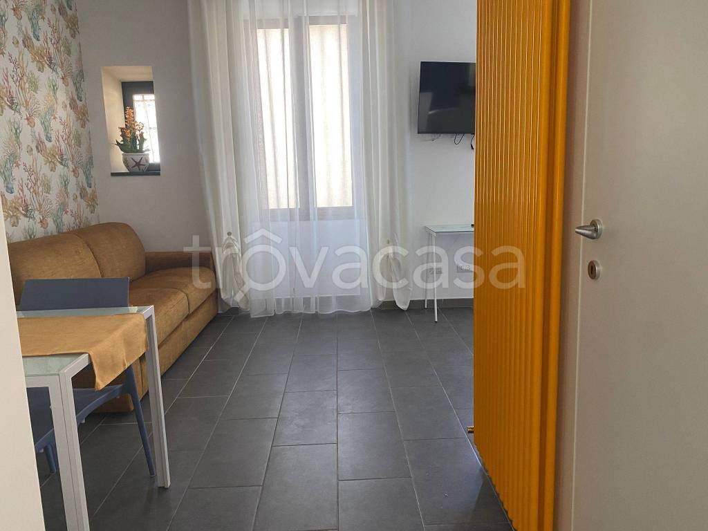 appartamento in vendita a Civitavecchia in zona Aurelia