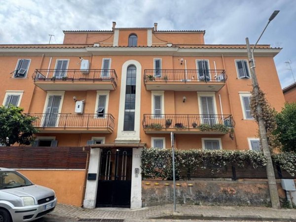 appartamento in vendita a Civitavecchia