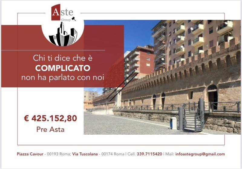 negozio in vendita a Civitavecchia