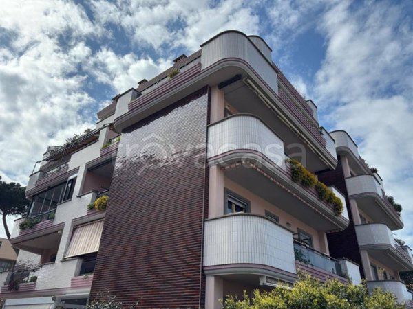 appartamento in vendita a Civitavecchia in zona Aurelia