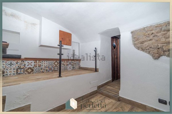 locale commerciale in vendita a Civitavecchia