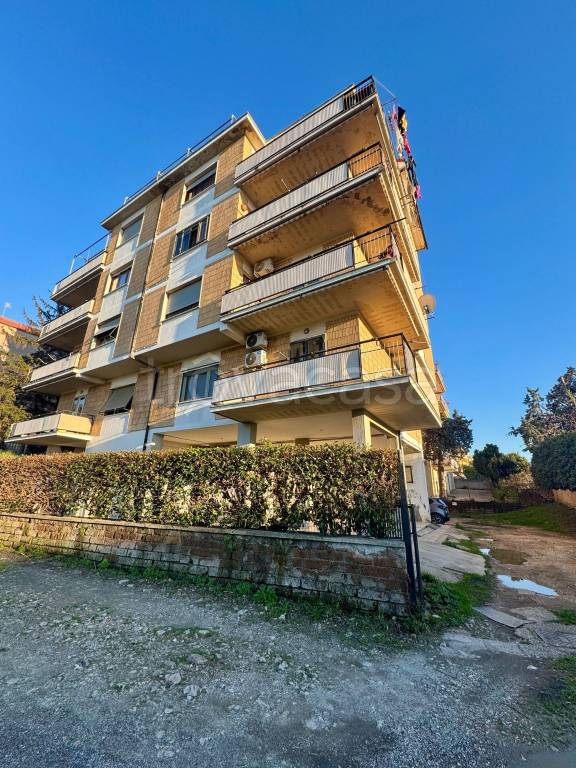 appartamento in vendita a Civitavecchia