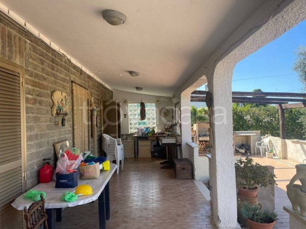 casa indipendente in vendita a Civitavecchia in zona Aurelia