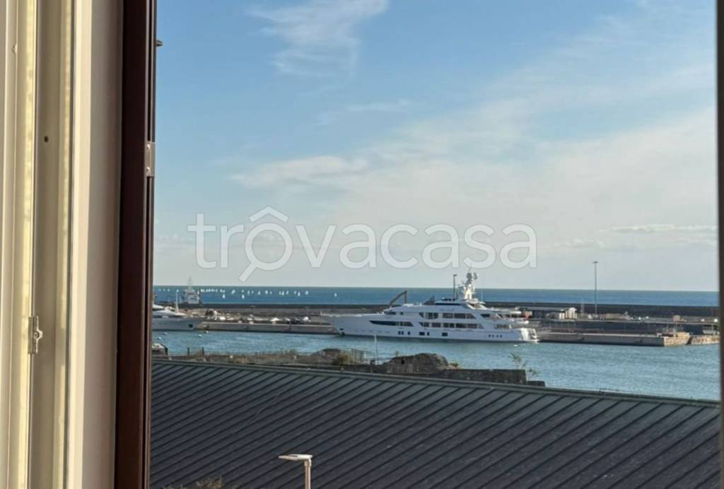 appartamento in vendita a Civitavecchia