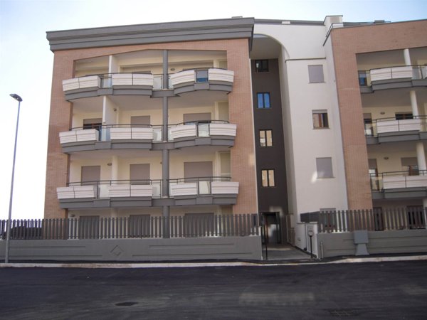 appartamento in vendita a Civitavecchia