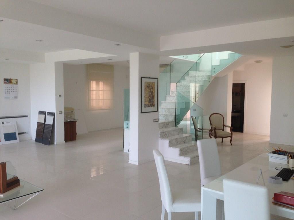 casa indipendente in vendita a Civitavecchia