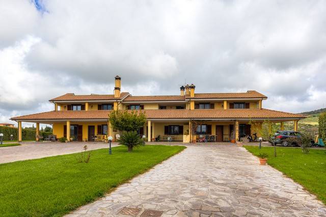 casa indipendente in vendita a Civitavecchia