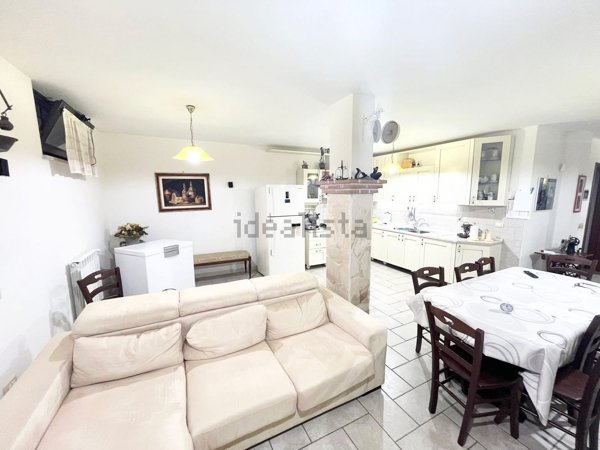 casa indipendente in vendita a Civitavecchia