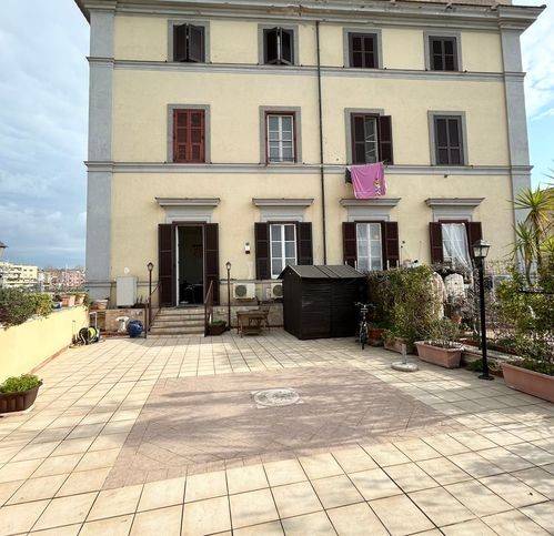 appartamento in vendita a Civitavecchia