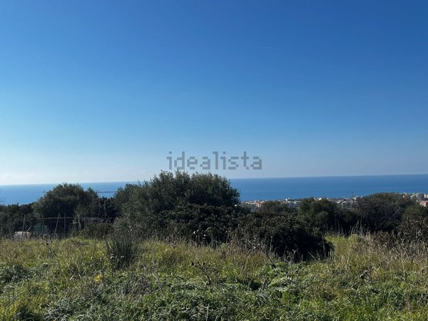 casa indipendente in vendita a Civitavecchia