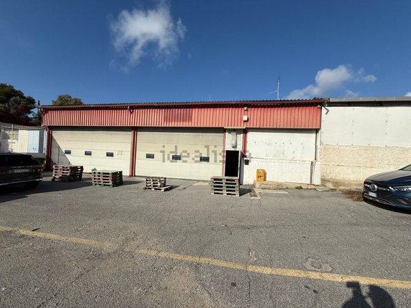 capannone in vendita a Civitavecchia