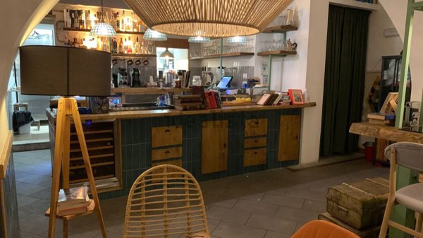 negozio in vendita a Civitavecchia