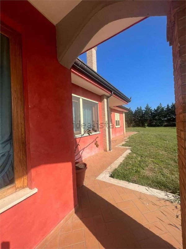 casa indipendente in vendita a Civitavecchia