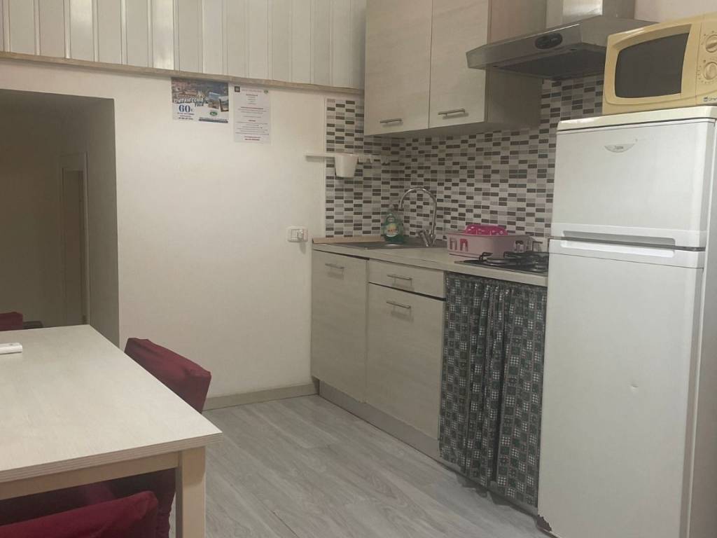 negozio in vendita a Civitavecchia