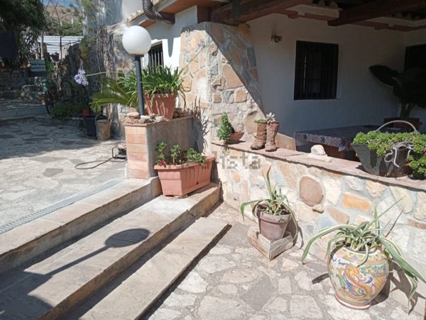 casa indipendente in vendita a Civitavecchia