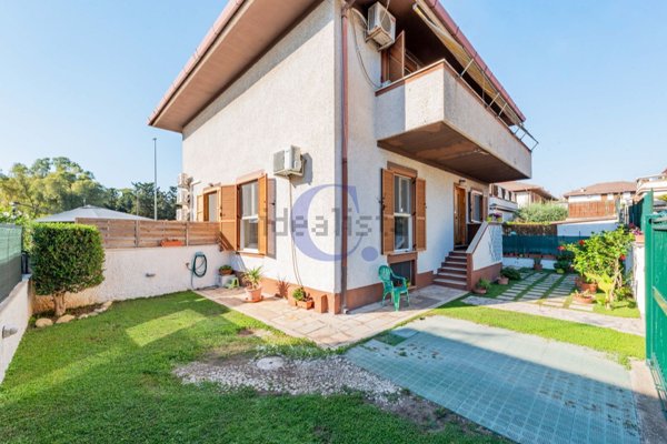 appartamento in vendita a Civitavecchia