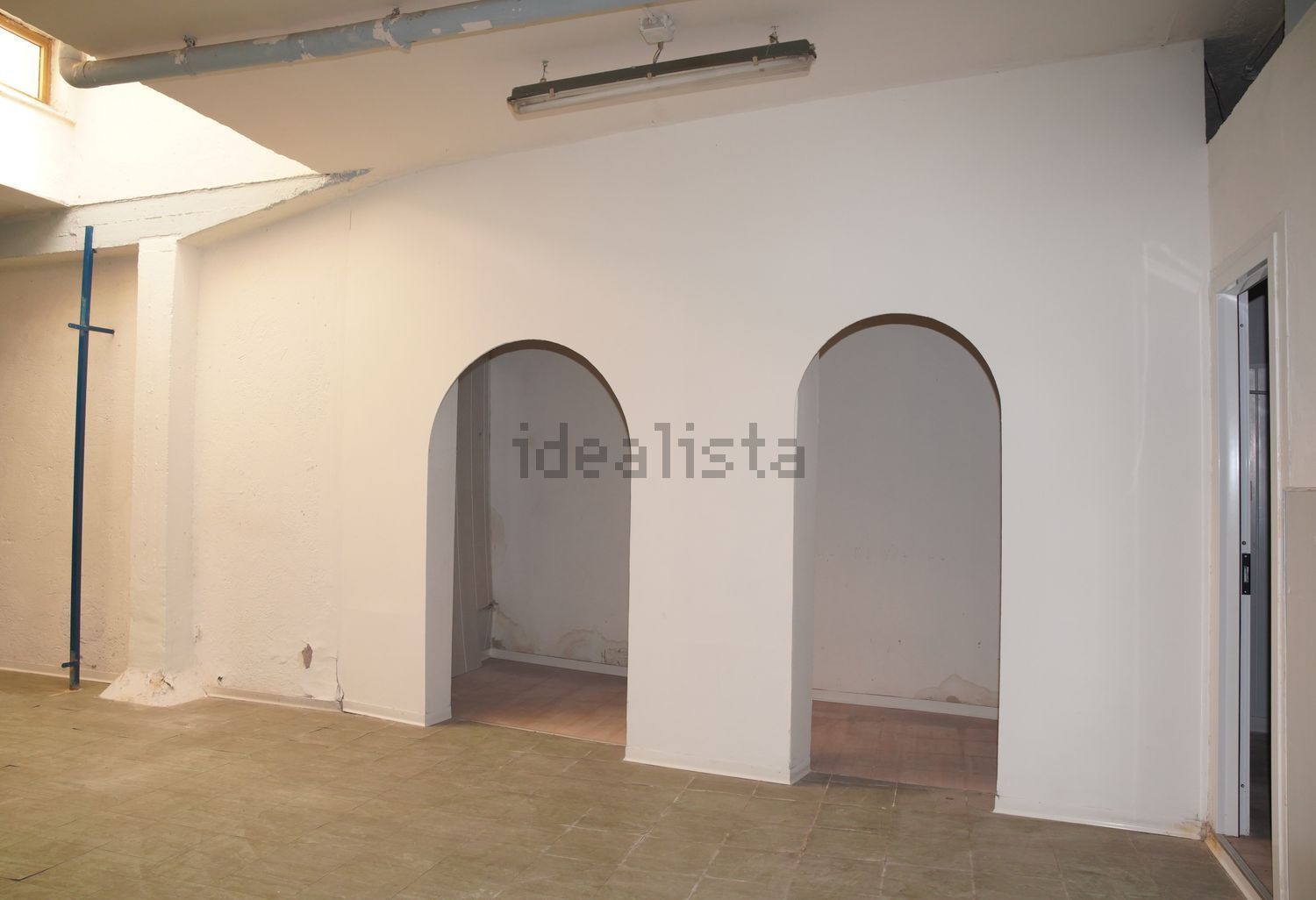 locale commerciale in vendita a Civitavecchia