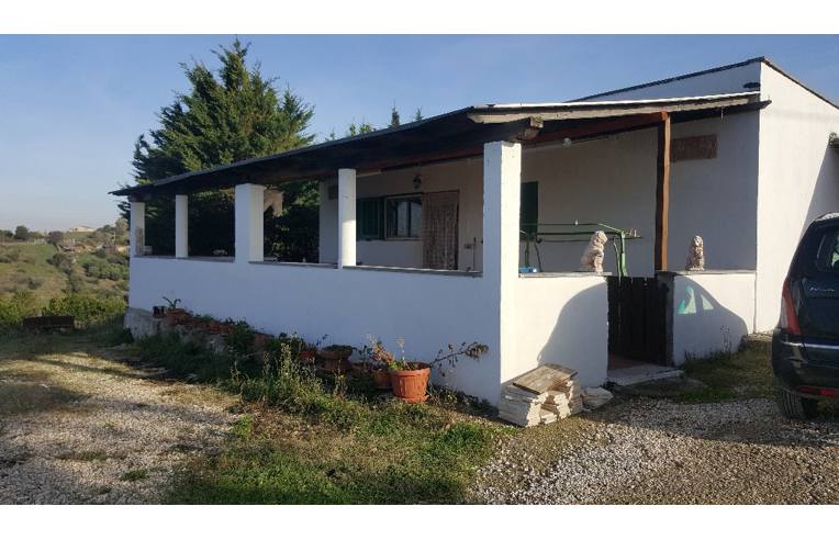 casa indipendente in vendita a Civitavecchia