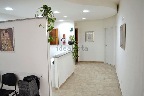 ufficio in vendita a Civitavecchia