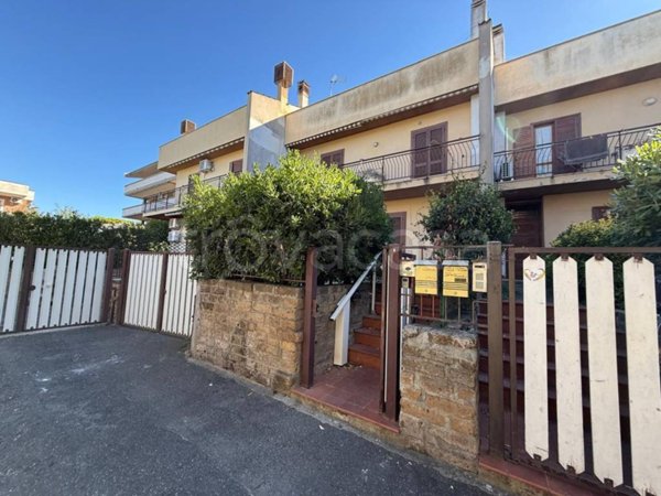 casa indipendente in vendita a Civitavecchia