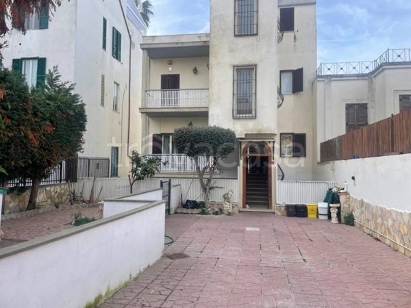 casa indipendente in vendita a Civitavecchia