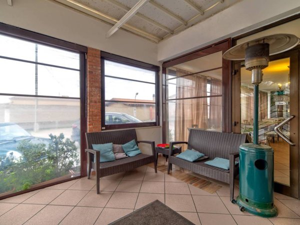 negozio in vendita a Civitavecchia in zona Aurelia