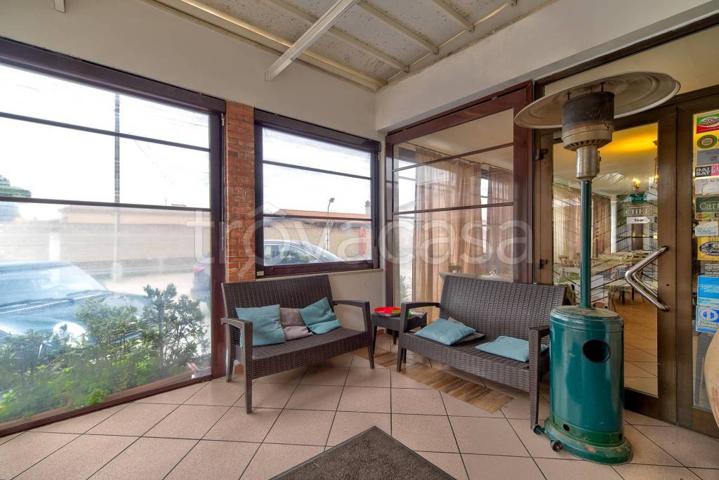 negozio in vendita a Civitavecchia in zona Aurelia