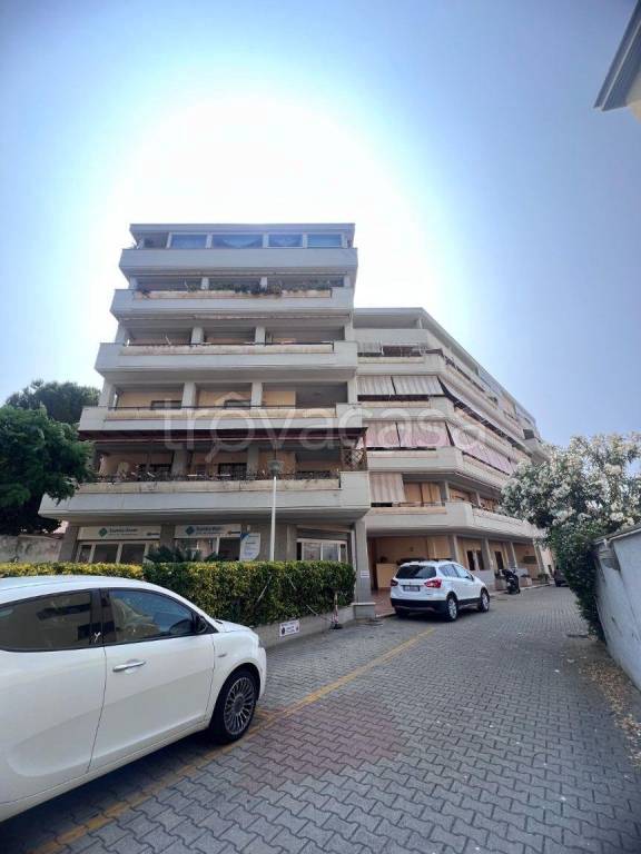 appartamento in vendita a Civitavecchia