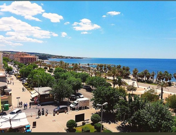 ufficio in vendita a Civitavecchia