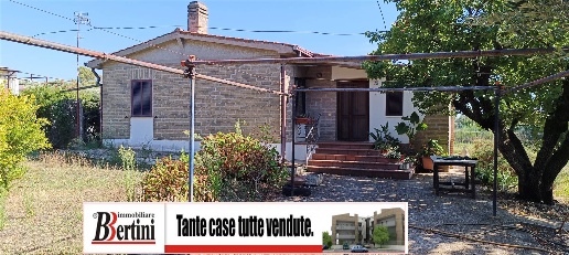 casa indipendente in vendita a Civitavecchia in zona Aurelia