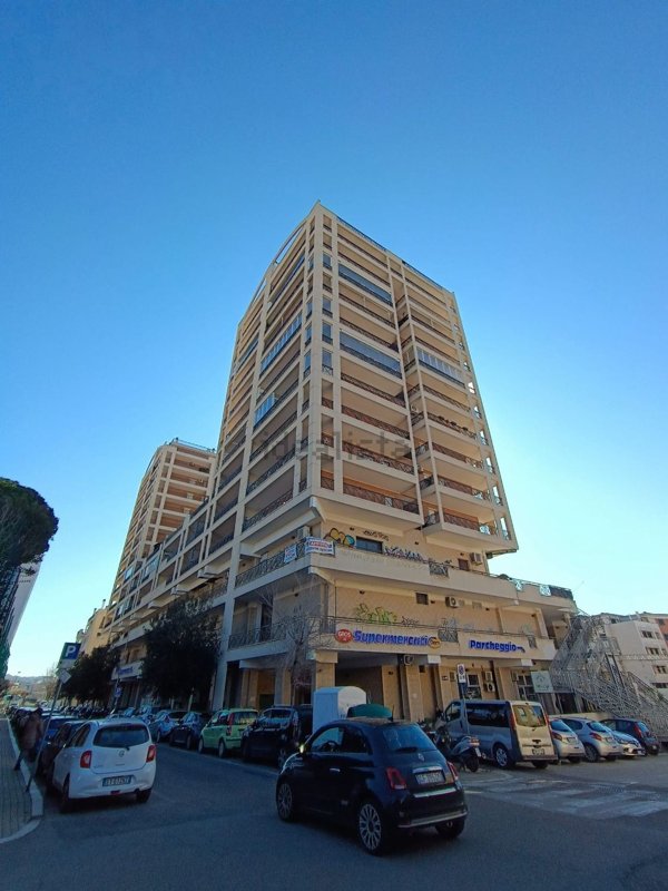 ufficio in vendita a Civitavecchia