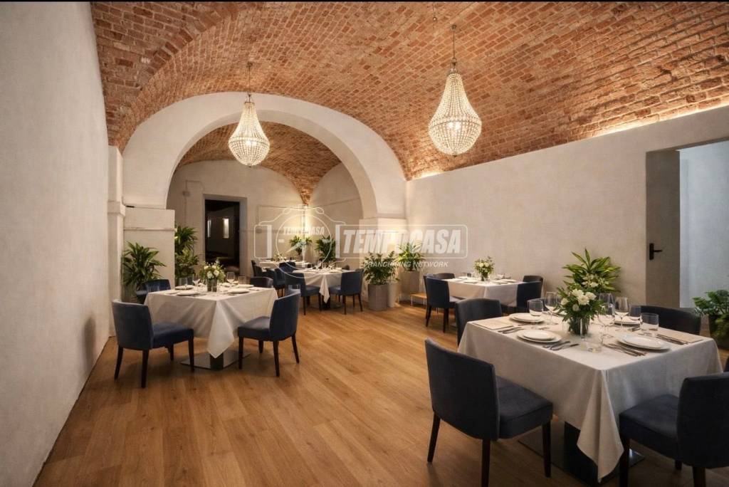 negozio in vendita a Civitavecchia