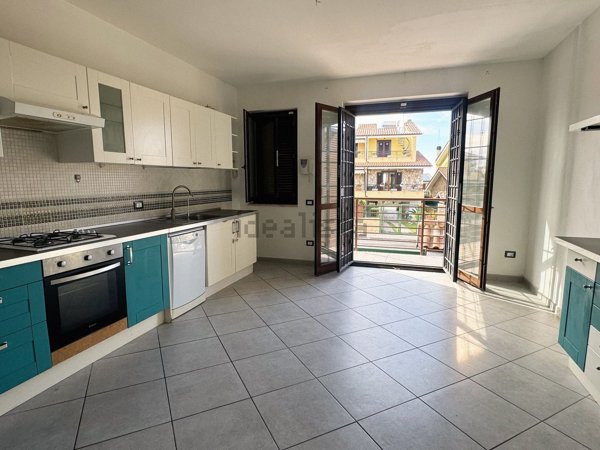 casa indipendente in vendita a Civitavecchia