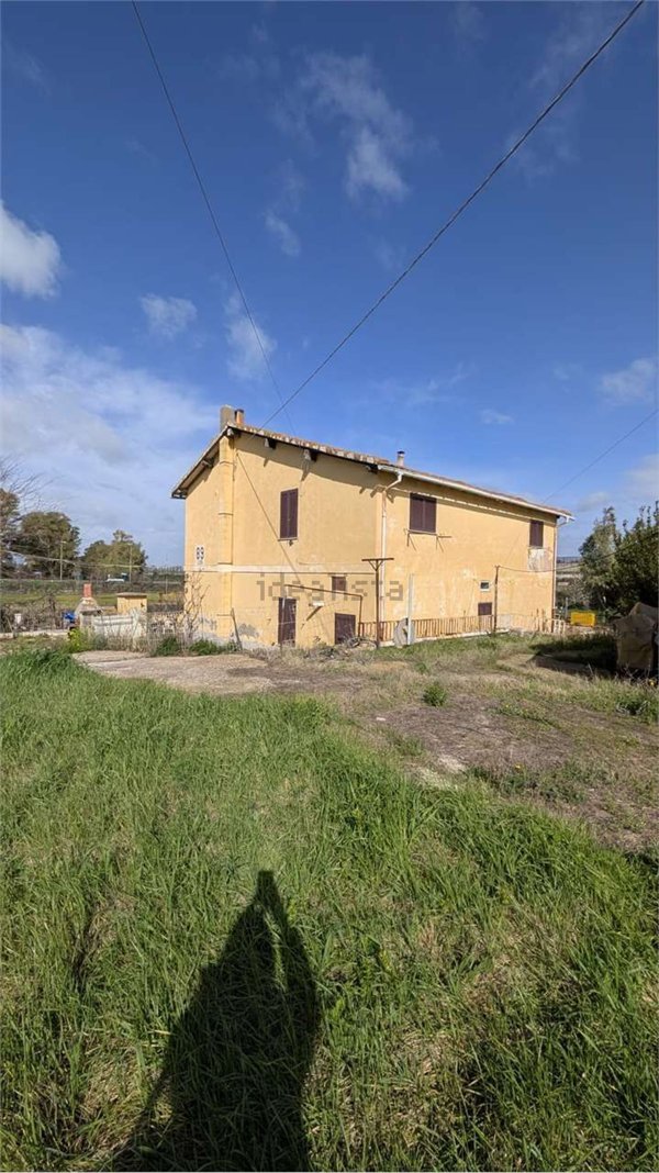 casa indipendente in vendita a Civitavecchia