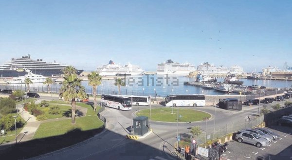 ufficio in vendita a Civitavecchia