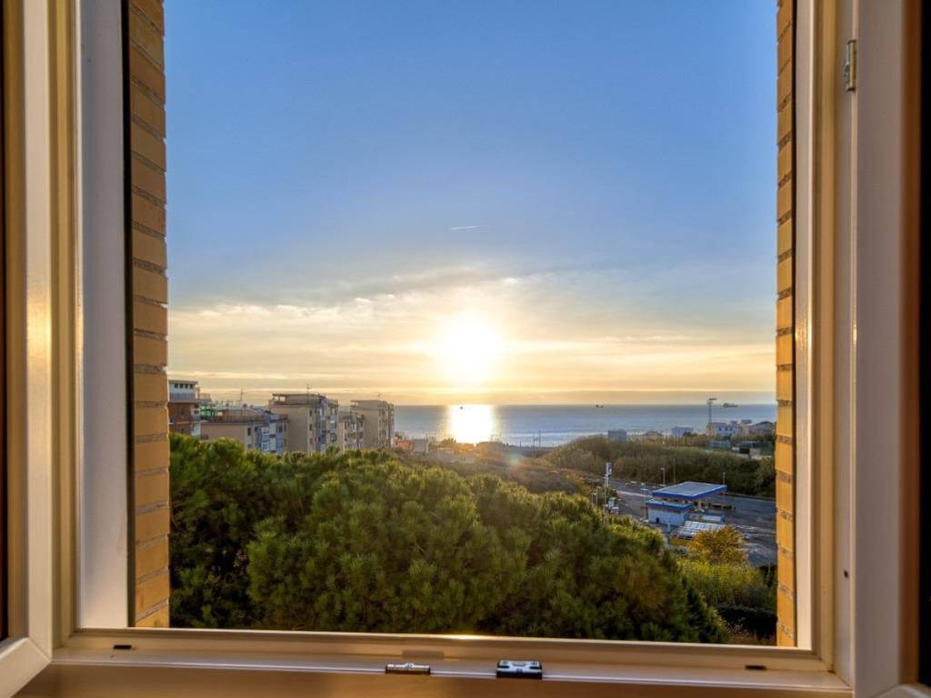 appartamento in vendita a Civitavecchia