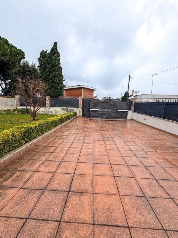 appartamento in vendita a Civitavecchia