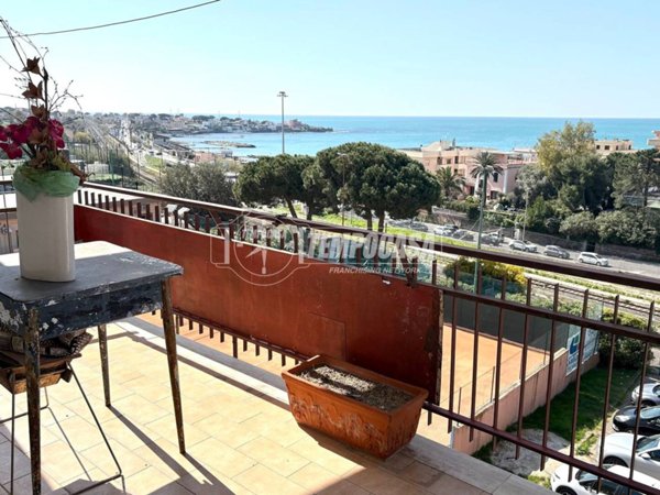 appartamento in vendita a Civitavecchia