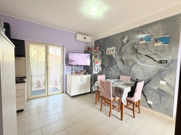 appartamento in vendita a Civitavecchia in zona Aurelia