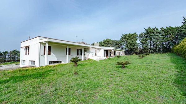 casa indipendente in vendita a Civitavecchia